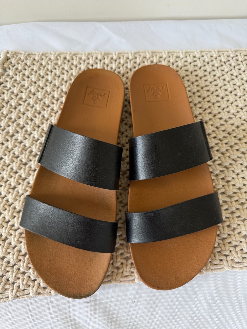 Reef Women's Two-Stripe Slide Sandals in Black and Tan
